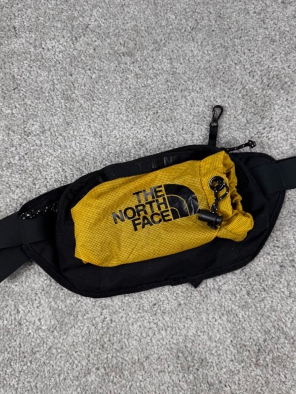 The North Face Bozer Hip Pack III Large Mineral Gold/TNF Black Fanny Waist Pack